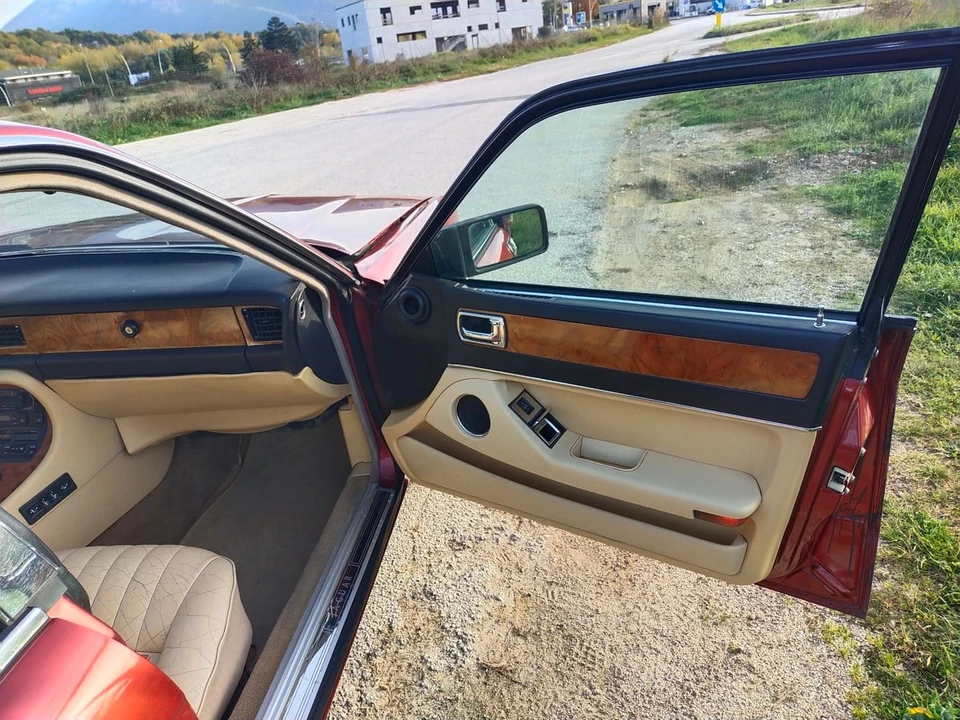 1993 Jaguar XJ40 XJ - Image 13 of 30