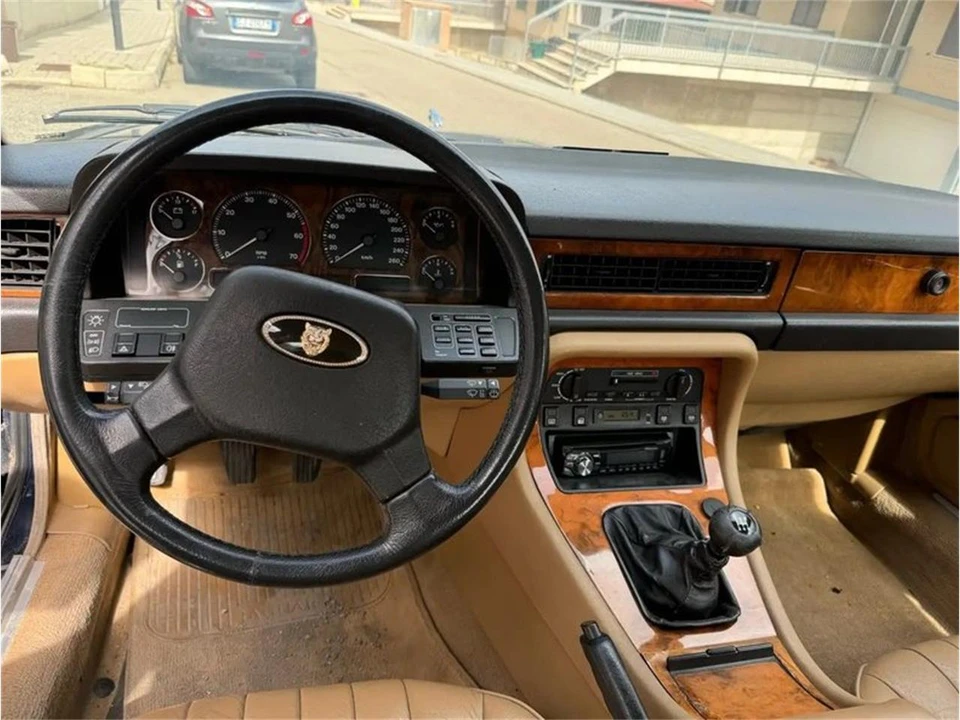 1992 Jaguar XJ40 XJ - Image 7 of 7