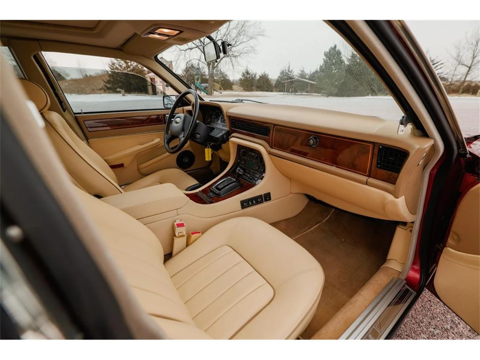1992 Jaguar XJ40 XJ - Image 6 of 31