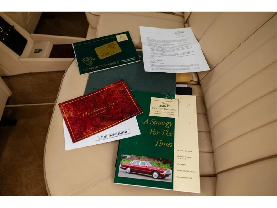 1992 Jaguar XJ40 XJ - Image 11 of 31