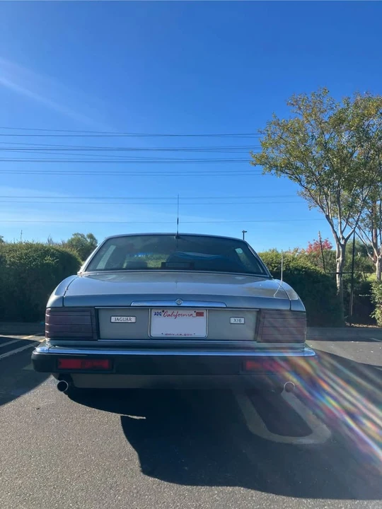 1992 Jaguar XJ40 XJ - Image 2 of 9