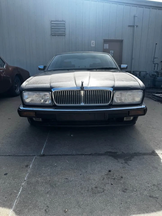 1992 Jaguar XJ40 XJ - Image 2 of 6