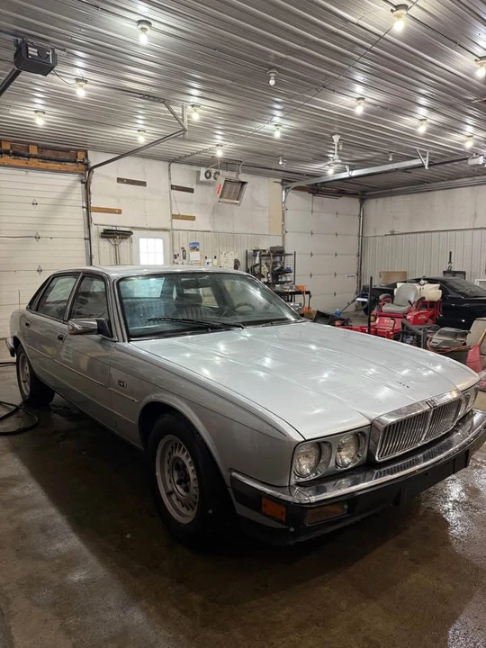 1992 Jaguar XJ40 XJ - Image 11 of 11