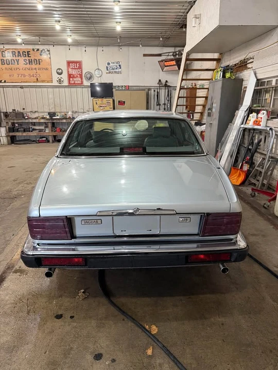 1992 Jaguar XJ40 XJ - Image 6 of 11