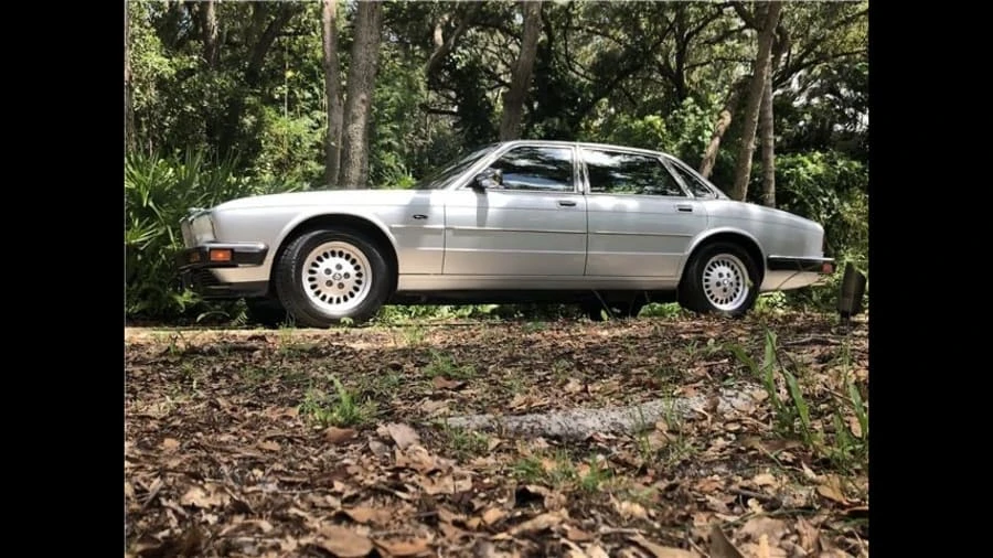 1992 Jaguar XJ40 XJ - Image 2 of 12