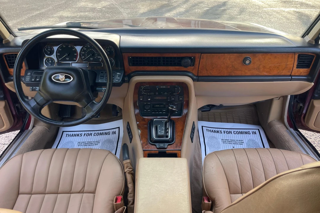 1992 Jaguar XJ40 XJ - Image 19 of 31
