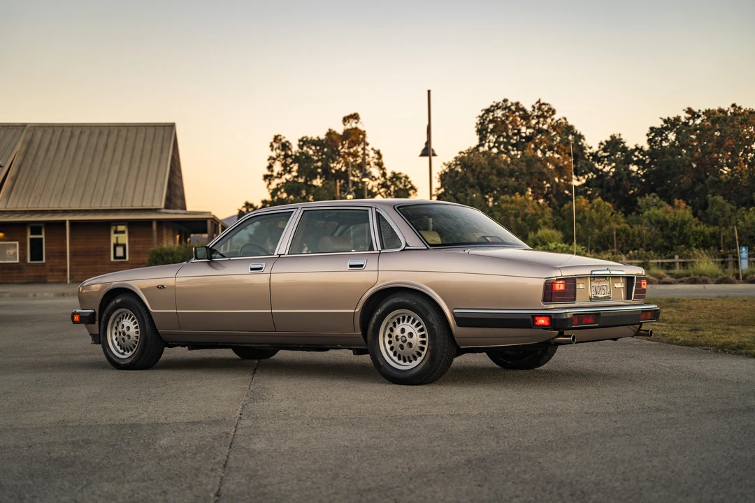 1992 Jaguar XJ40 XJ - Image 14 of 31