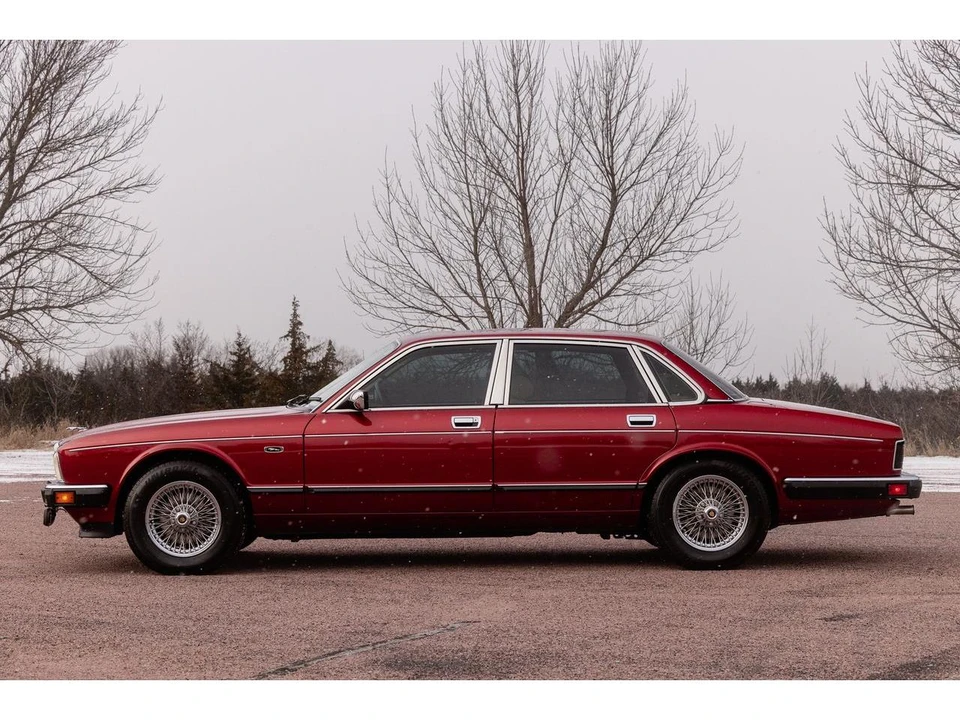 1992 Jaguar XJ40 XJ - Image 2 of 31