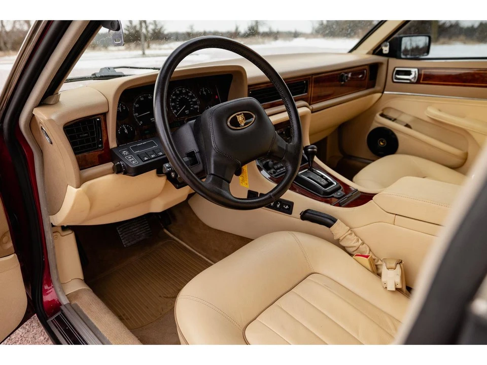 1992 Jaguar XJ40 XJ - Image 28 of 31
