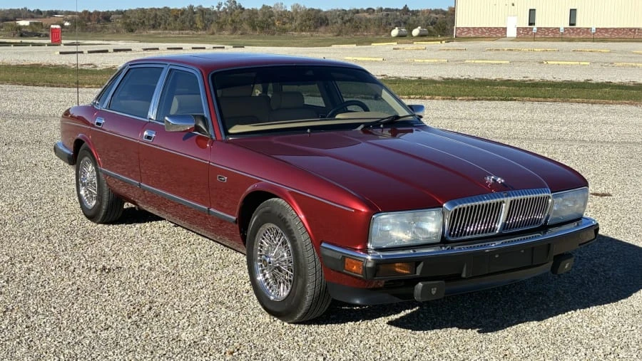 1992 Jaguar XJ40 XJ - Image 3 of 12