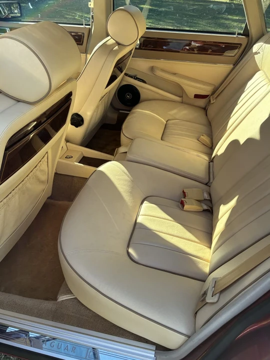 1992 Jaguar XJ40 XJ - Image 9 of 12