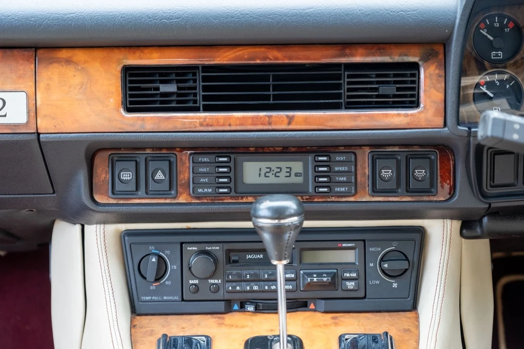 1992 Jaguar XJ-S TWR - Image 24 of 30