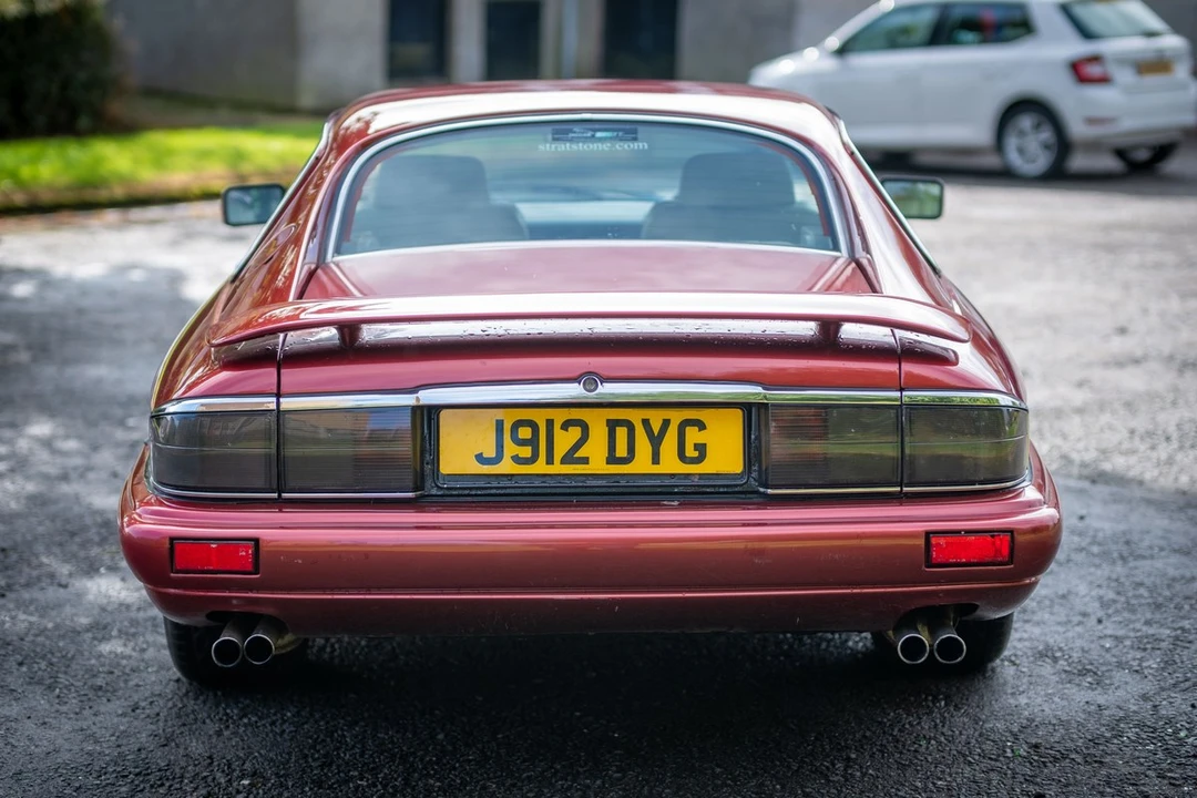 1992 Jaguar XJ-S TWR - Image 9 of 30