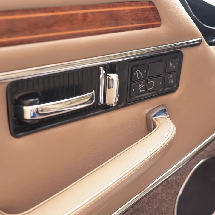1992 Jaguar XJS - Image 12 of 30