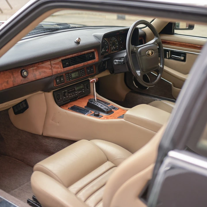 1992 Jaguar XJS - Image 9 of 30