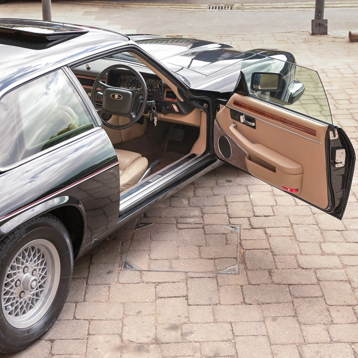 1992 Jaguar XJS - Image 23 of 30
