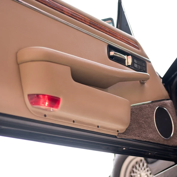 1992 Jaguar XJS - Image 11 of 30