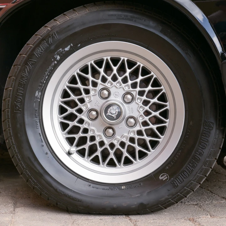1992 Jaguar XJS - Image 7 of 30