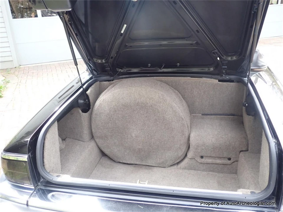 1992 Jaguar XJS - Image 18 of 24