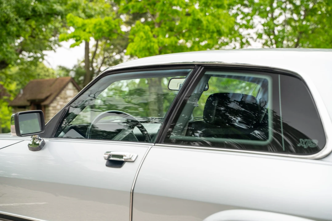 1992 Jaguar XJS Facelift V12 - Image 17 of 31