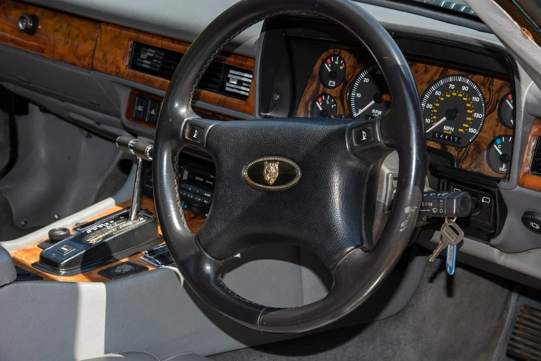 1992 Jaguar XJS Facelift AJ-16 - Image 30 of 30