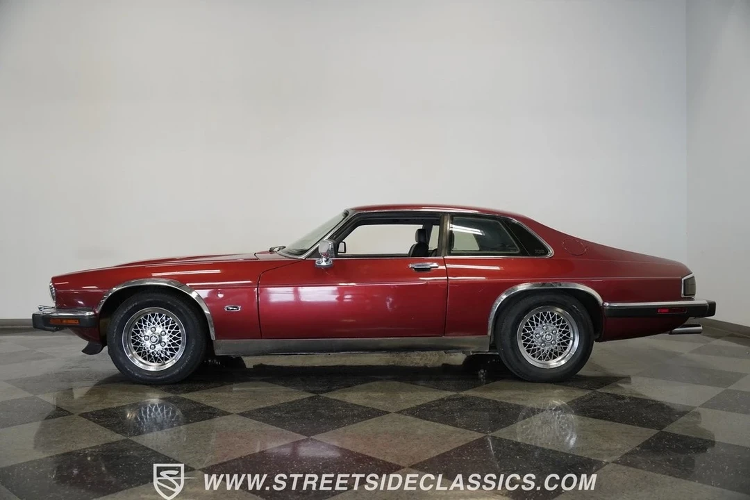 1992 Jaguar XJS - Image 3 of 12