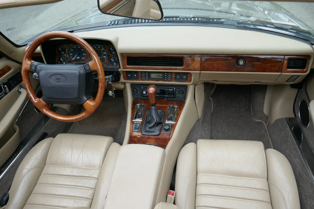 1992 Jaguar XJS Facelift AJ-16 - Image 22 of 31