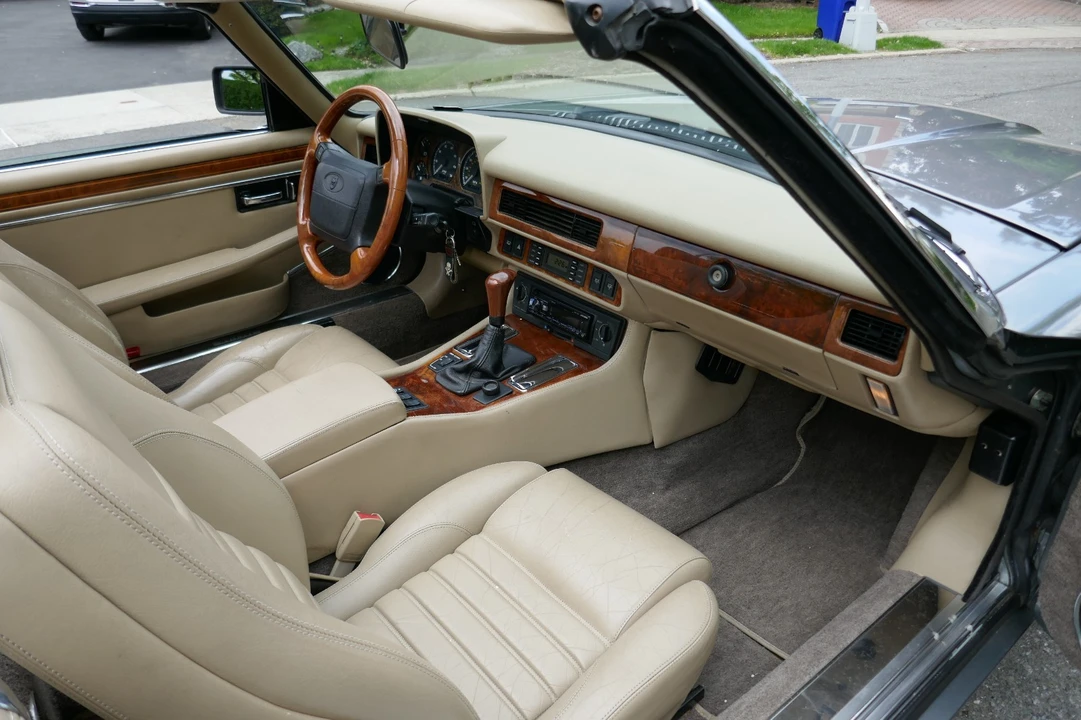 1992 Jaguar XJS Facelift AJ-16 - Image 19 of 31