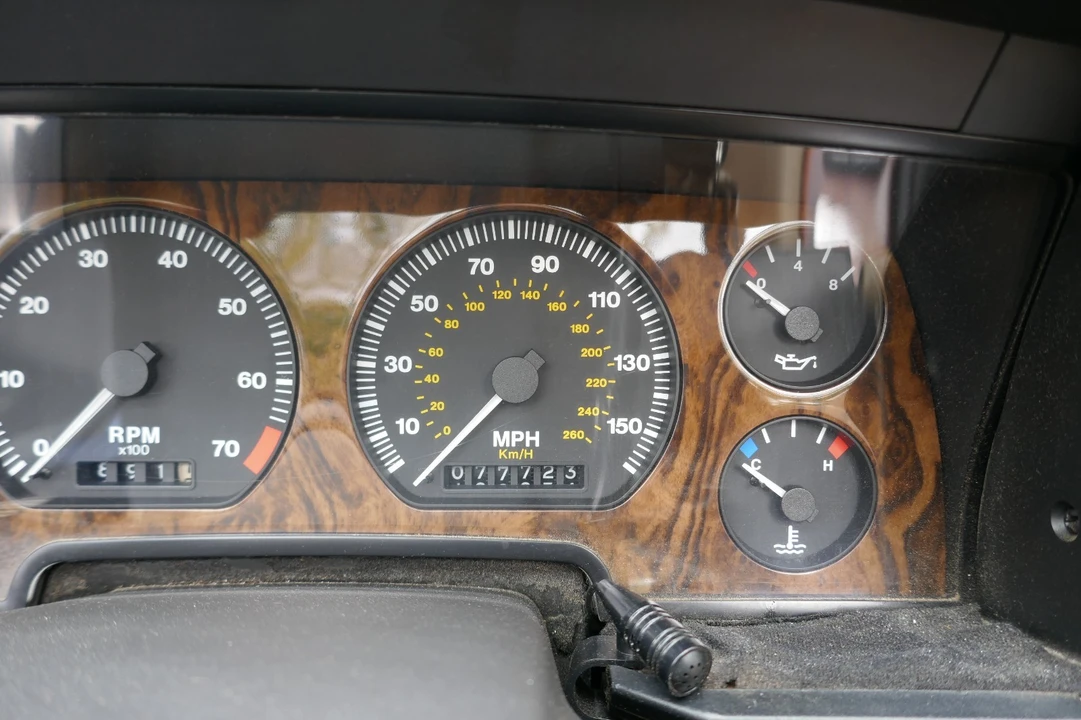 1992 Jaguar XJS Facelift AJ-16 - Image 23 of 31