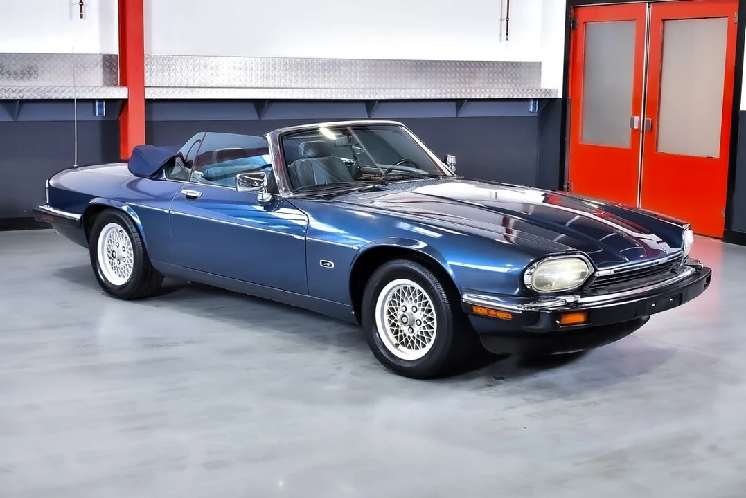 1992 Jaguar XJS Convertible - Image 14 of 31