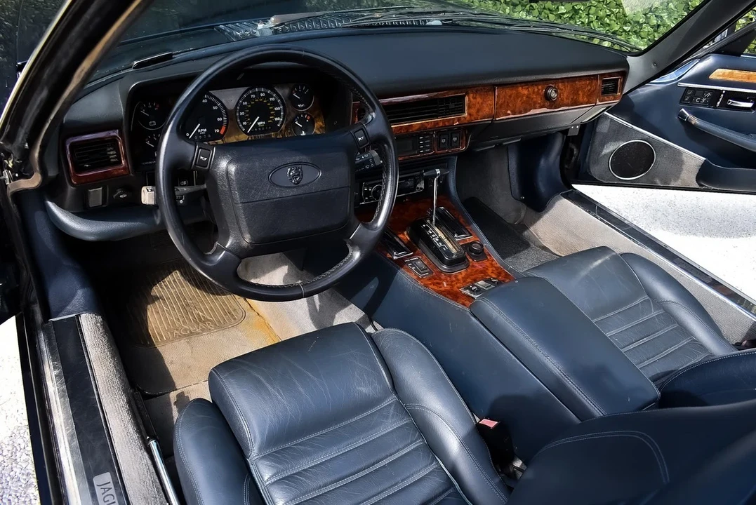1992 Jaguar XJS Facelift V12 - Image 25 of 31