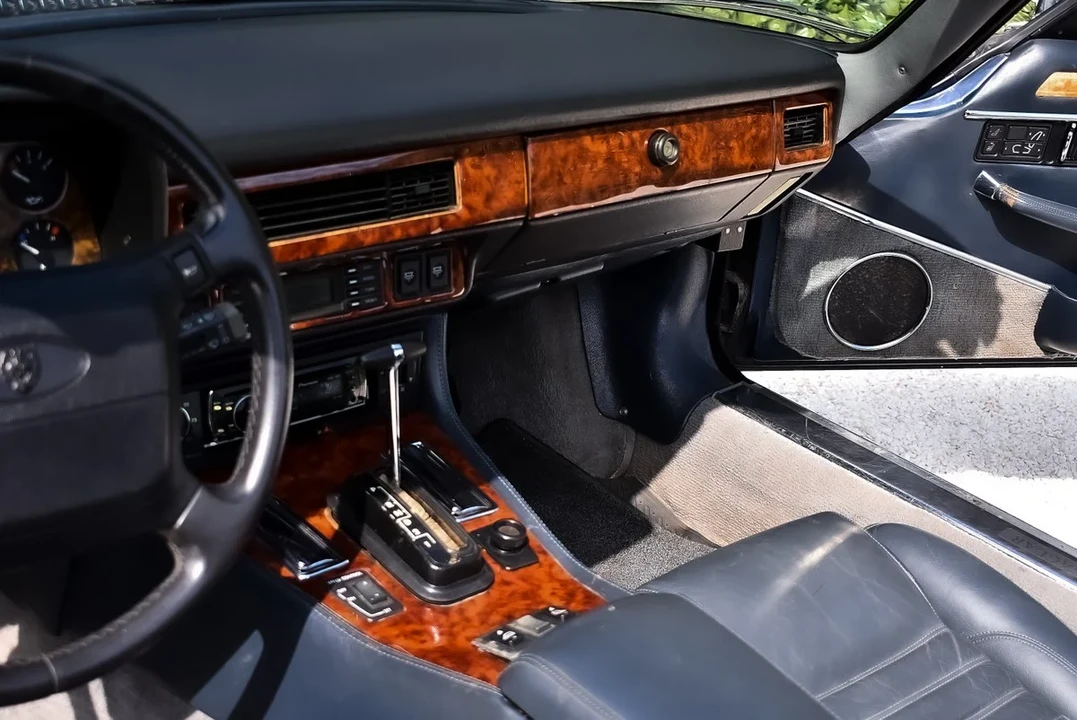 1992 Jaguar XJS Facelift V12 - Image 27 of 31