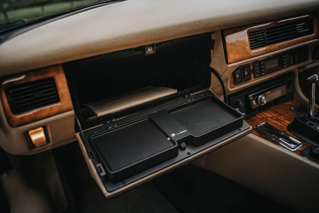 1992 Jaguar XJS - Image 29 of 30