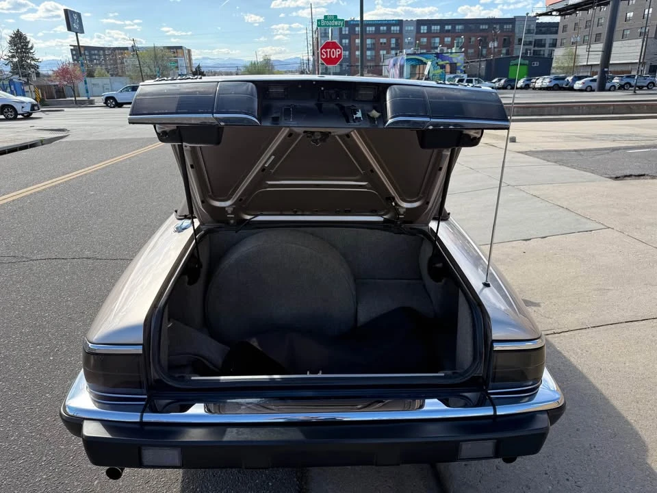 1992 Jaguar XJS Convertible - Image 11 of 20