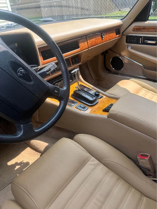 1992 Jaguar XJS Convertible - Image 4 of 13