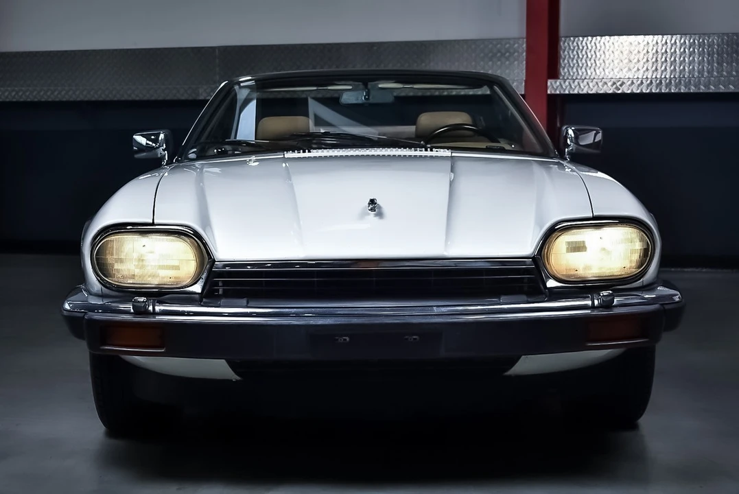 1992 Jaguar XJS Convertible - Image 4 of 30