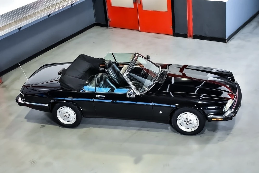1992 Jaguar XJS Convertible - Image 12 of 30