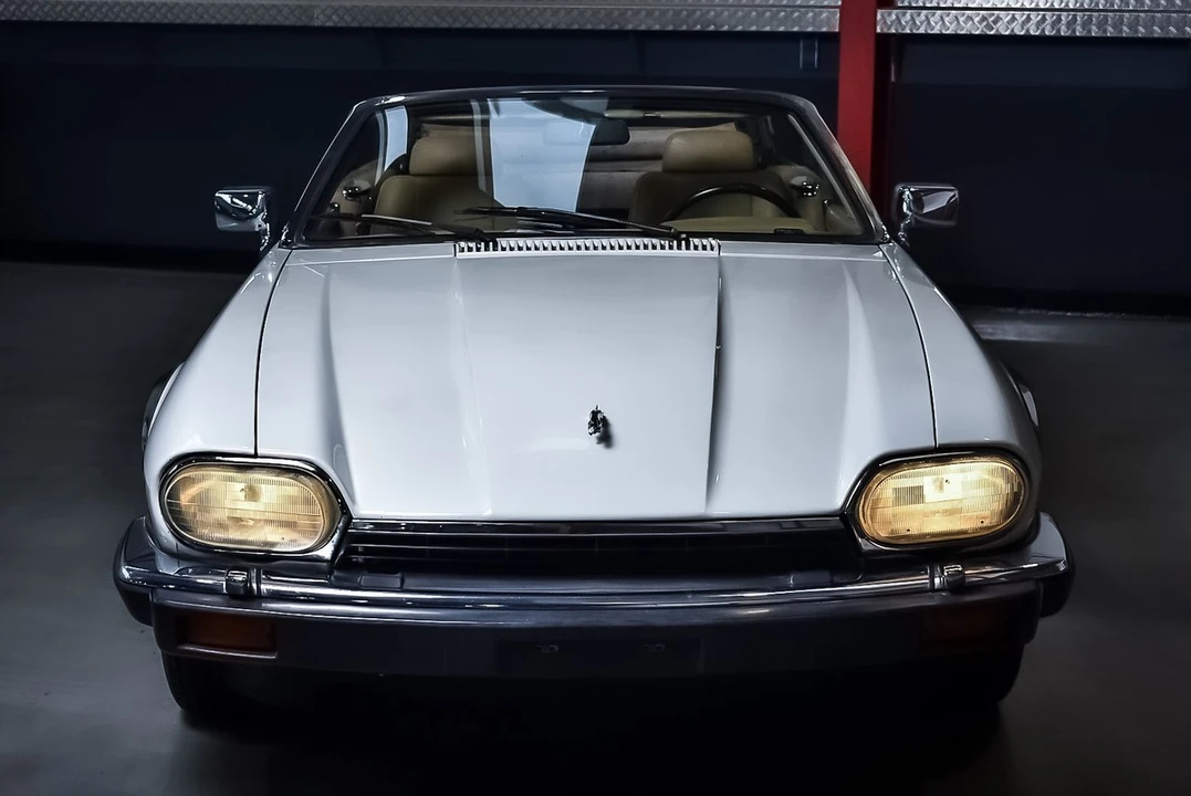 1992 Jaguar XJS Convertible - Image 3 of 30