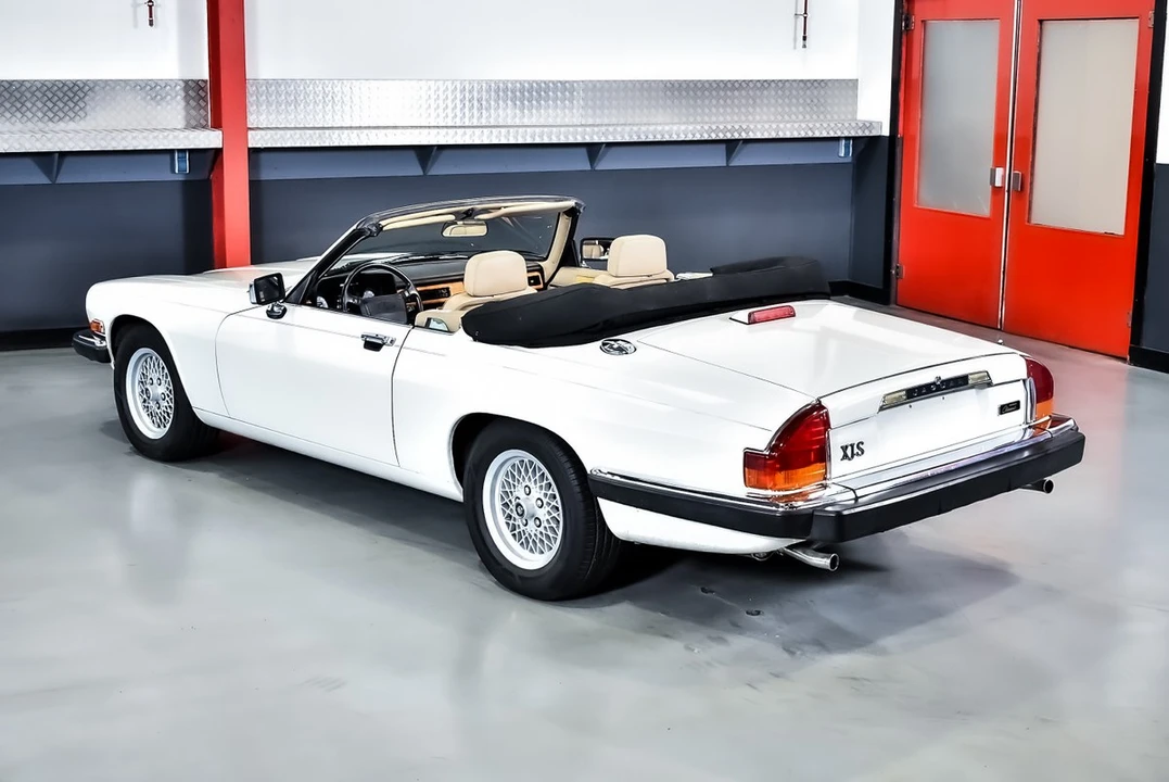 1991 Jaguar XJS Facelift V12 - Image 16 of 30