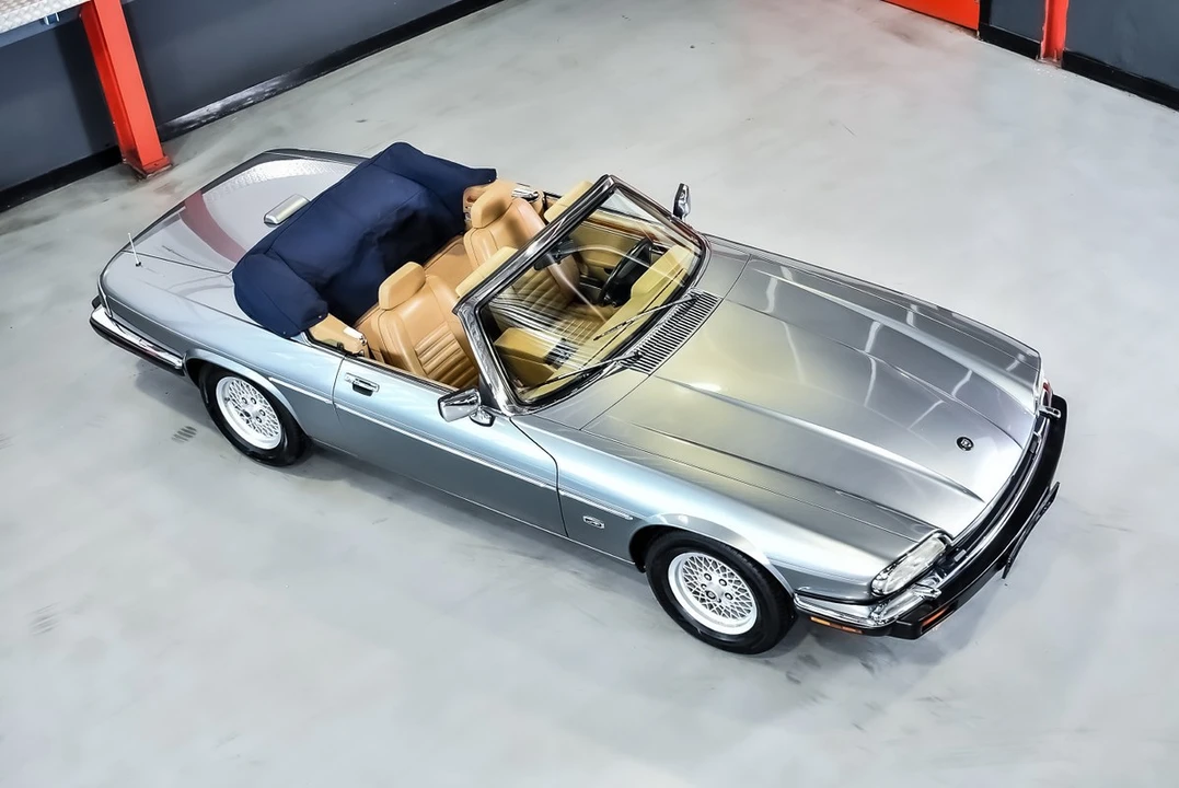 1992 Jaguar XJS Convertible - Image 11 of 30