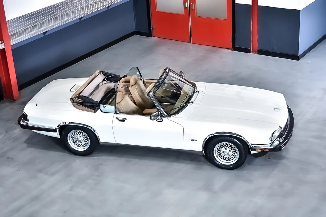 1992 Jaguar XJS Convertible - Image 17 of 30