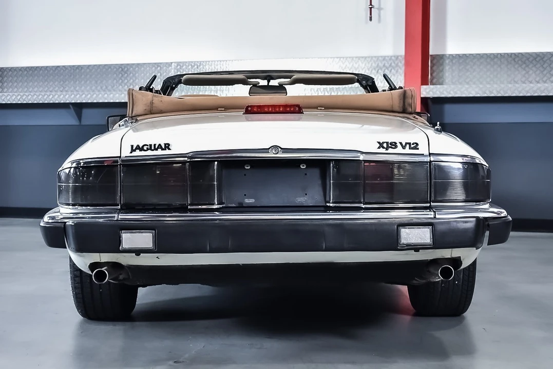 1992 Jaguar XJS Convertible - Image 27 of 30