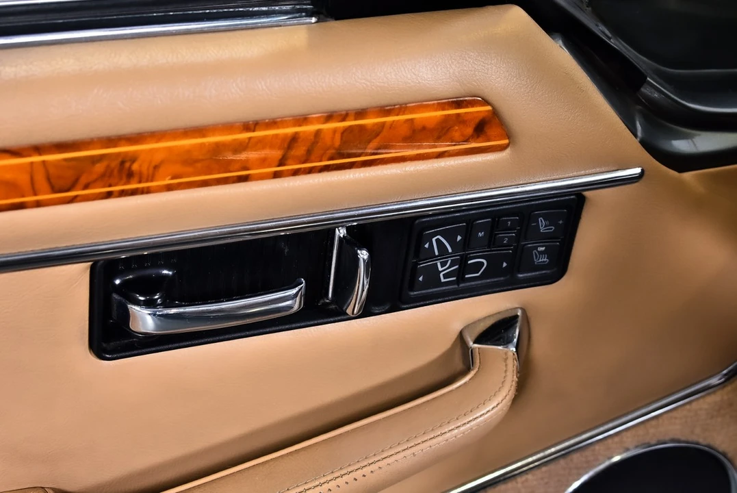 1992 Jaguar XJS Convertible - Image 29 of 30
