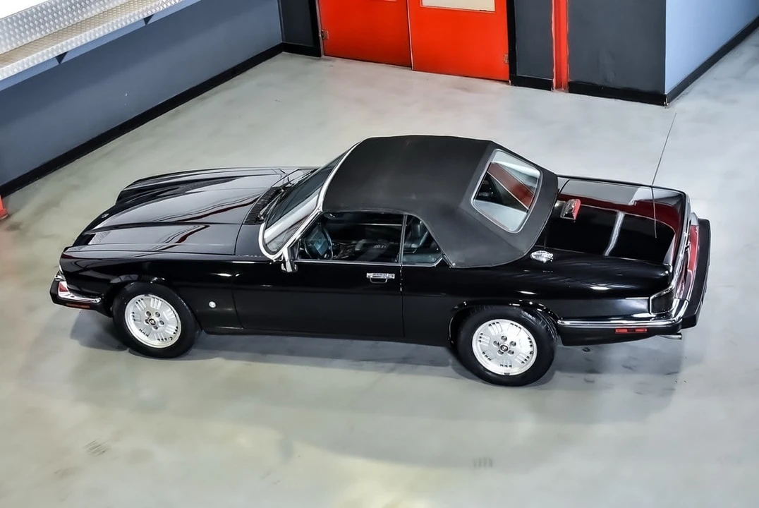 1992 Jaguar XJS Convertible - Image 23 of 30