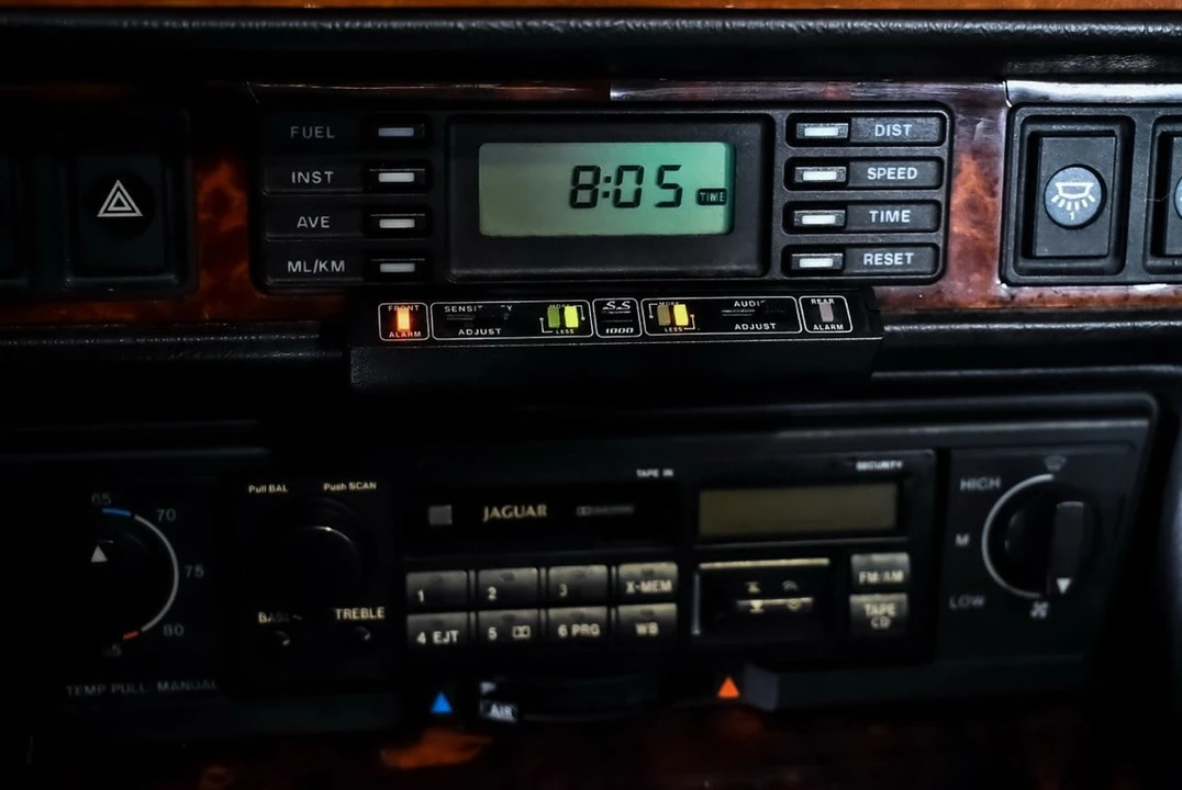 1992 Jaguar XJS Convertible - Image 30 of 30