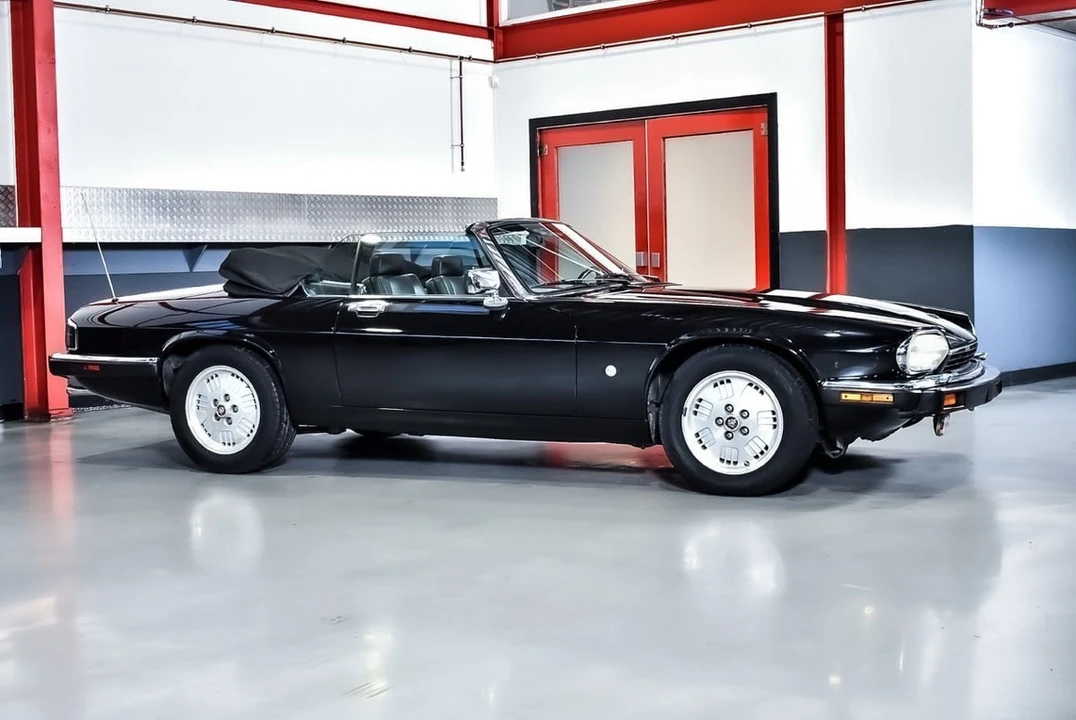 1992 Jaguar XJS Convertible - Image 8 of 30