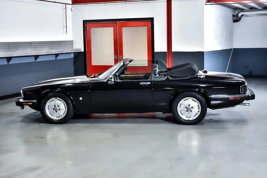 1992 Jaguar XJS Convertible - Image 18 of 30