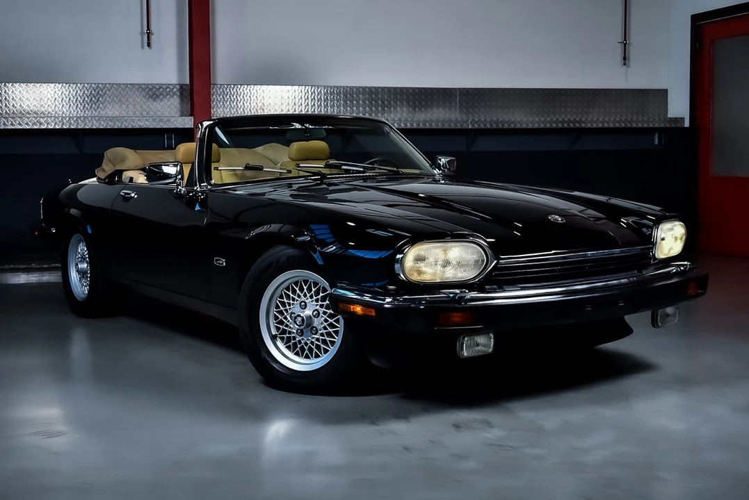 1992 Jaguar XJS Facelift V12 - Image 12 of 30