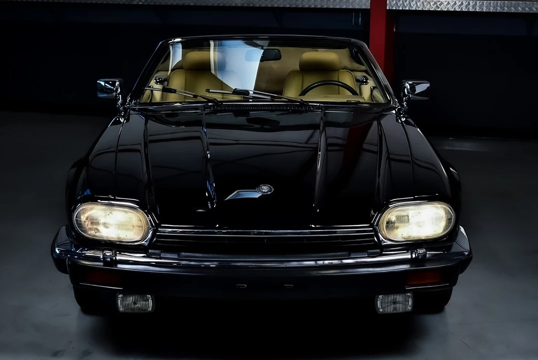 1992 Jaguar XJS Facelift V12 - Image 3 of 30