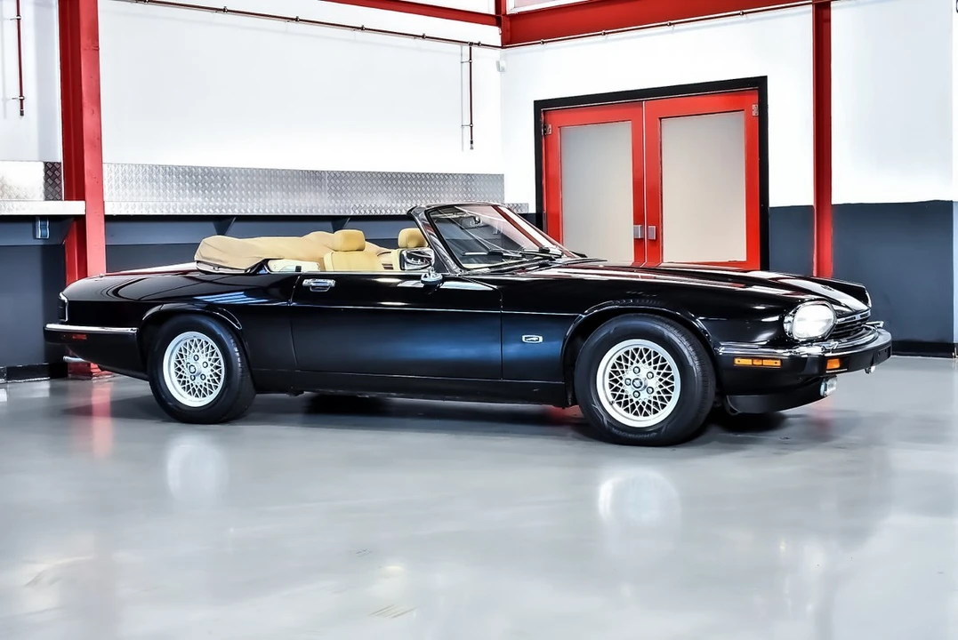 1992 Jaguar XJS Facelift V12 - Image 15 of 30